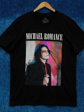 Michael Romance Gerard Way Performing Pop Punk Band Tee L